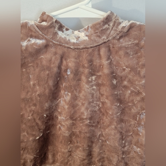 Cat & Jack Velvet Dress Size 4T - Picture 3 of 7